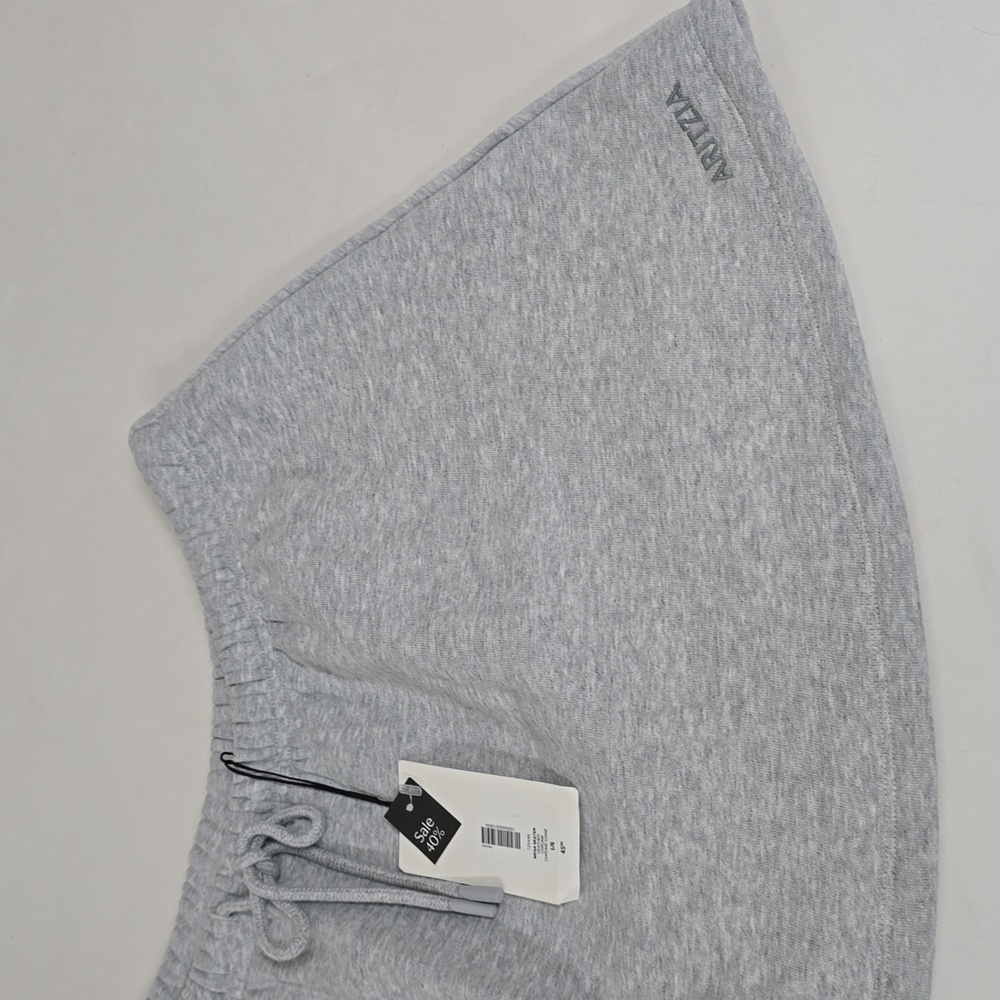 Aritzia Mega Skater Heather Chrome Skirt - Picture 3 of 11